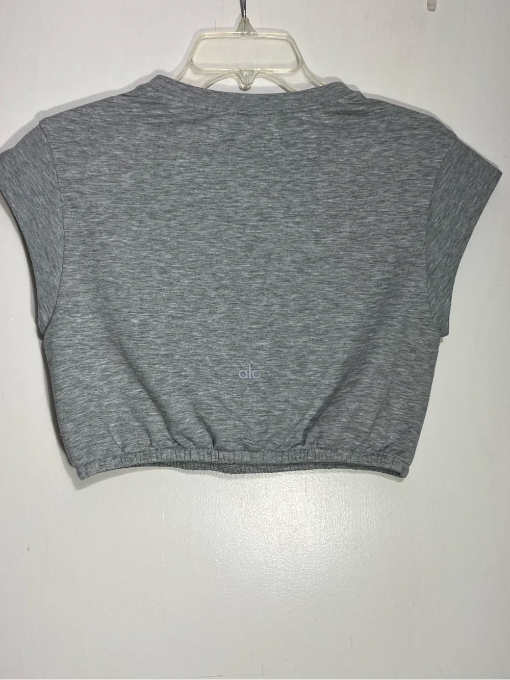 Alo Yoga Womens Short Sleeve Dreamy Crop Top - Dove Heather Grey size S